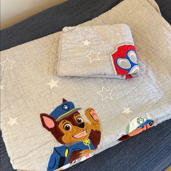 Pottery Barn Kids Paw Patrol Twin Quilt and Standard Sham - Picture 11 of 11